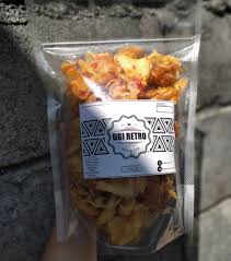 Selain itu, dalam proses memasak kaju katli, kamu memerlukan bahan baku yang terdiri dari kacang mete, gula, saffron atau air mawar khusus untuk memasak, serta sedikit minyak samin. Kentangubi Retro Home Facebook