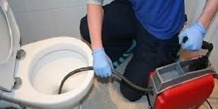 Yer sifonları yüzeyle gider arasında bağlantı sağladığı için bazı durumlarda kötü kokular gelebilir. Lavabo Kokusu Nasil Engellenir Dinamik Tesisat
