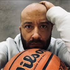 What indoor courts in Plano are available to rent by the hour?