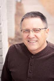 Gene Kinney's Instagram, Twitter & Facebook