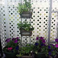 By bobby agung prasetyo 27 juni 2021 108829. Unik 10 Cara Menghias Taman Dengan Menara Bunga Dailysia