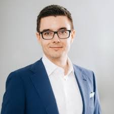 Jack Ding's Instagram, Twitter & Facebook