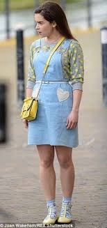 Love The Outfits From Me Before You Mebeforeyou Quirky Fashion Emilia Clarke Style Outfits Discover what clothes nle choppa is wearing.