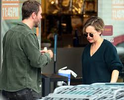 Age 33 years 8 month(s). Emilia Clarke And New Boyfriend Charlie Mcdowell Picks Up Some Groceries From Erewhon Out In Los Angeles 041118 3