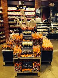 Halloween Retail Display Store Displays Halloween Store Display Supermarket Display