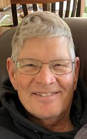 Kelly Ivy's Instagram, Twitter & Facebook