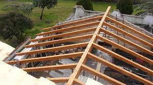 Mansardare Casa Structura Aparenta Din Lemn Lamelar Acoperis Din Tigla Youtube