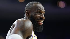 LeBron James recupera la corona en la visita de los Lakers a Phiadelphia