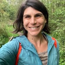 Sarah Gluck's Instagram, Twitter & Facebook