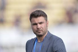 Adrian mutu also played for juventus, fiorentina, cesena and ajaccio before retiring in 2016. Adrian Mutu Withdrew His Team In A Friendly With Radnicki Nis