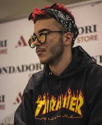 Sfera Ebbasta Cantanti Famosi Cantanti Rap Listen to sfera ebbasta | soundcloud is an audio platform that lets you listen to what you love and share the sounds stream tracks and playlists from sfera ebbasta on your desktop or mobile device. sfera ebbasta cantanti famosi