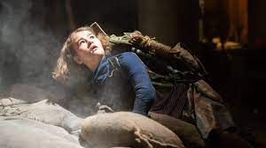 A quiet place part ii is the 2021 sequel to the 2018 horror film a quiet place, written and directed by john krasinski. Quiet Place 2 Spoilers Stars Talk Hopes For Third Film In 2023