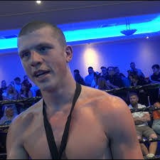 Lauren Culbert's Instagram, Twitter & Facebook