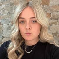 40+ "Olivia Munro" profiles