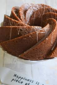 In realtà, non esiste una ricetta specifica di bundt cake. Bundt Cake Alla Zucca Chiaratraifornelli