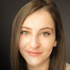 Alyssa Pitt's Instagram, Twitter & Facebook