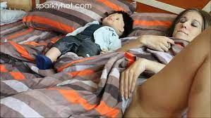 Mom doll porn