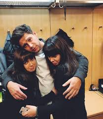 Get your niall horan news from hollywoodlife.com. 1 443 Likes 6 Comments Niall Horan Updates Niallupdate On Instagram Niall With His Cousins Backstage At Z100j Niall Horan News Niall Horan James Horan