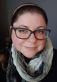 Things With Feathers: Stories of Hope (Third Flatiron Anthologies): Rew,  Juliana, Wollenfang, Nemma, King, Sharon Diane, Moon, Wulf, Dorr, James,  Leen, Gerri, Arthurs, Bruce, Cleden, David, Hammond, Paula, Carey, Arthur:  9781736284827: Amazon.com: