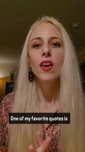 Kelly Dehn's Instagram, Twitter & Facebook