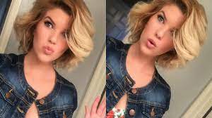 Short Hair Big Curls Thecontouredmama Quick Blow Dry Section Off Hair Using A Big Curls Short Hair How To Curl Short Hair Curled Hairstyles For Medium Hair