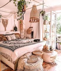 Designlovelust Sur Instagram Wish You All A Happy Week Full Of Positive Vibes Via Kalk Katt Interior4al In 2020 Bedroom Design Room Inspiration Bedroom Decor