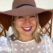 Fostering Interprofessional Skills through Virtual Healthcare Simulation