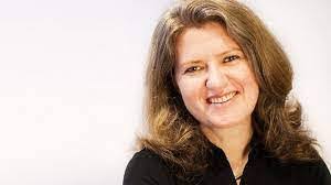 Beth Eastwood's Instagram, Twitter & Facebook