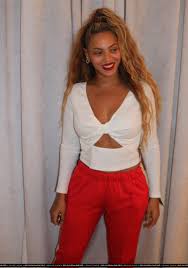 The talented fashion designer was born in johannesburg. 750 Beyonce Ideas Beyonce Beyonce Queen Beyonce Knowles