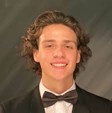 White Sox rally late to clinch first series win in Toronto since 2019