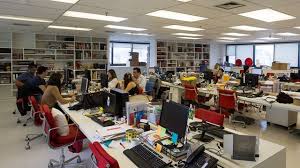 Maybe you would like to learn more about one of these? Les Salaries Francais Passeraient Un Mois Par An A Surfer Perso Au Bureau L Express