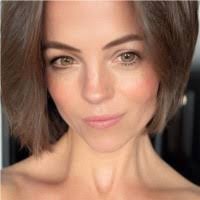 1600+ "Bel" profiles