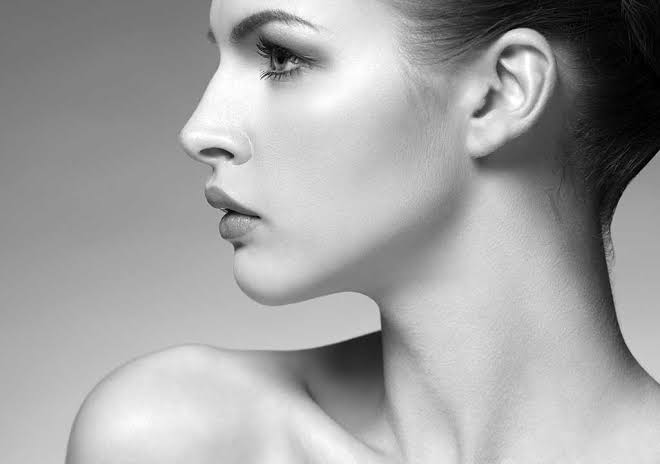 Otoplasty - Eiffel Clinic - Golden Square in Paris
