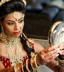 Bridal makeup comes with many options. 60 Best Indian Bridal Makeup Tips For Your Wedding