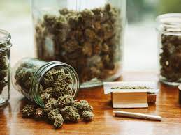 The Right Way To Store Weed To Keep It Fresh