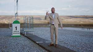 The autostrada a1, officially named amber highway (pol. È™tefan Mandachi IÈ™i Vinde Metrul De AutostradÄƒ In Scopuri Caritabile