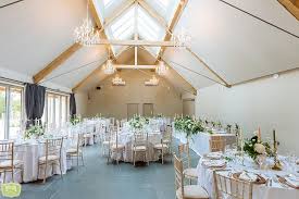 Blackwell Grange Warwickshire Wedding Venue Daffodil Waves Photography Blog In 2020 Cotswolds Wedding Venue Cotswolds Wedding Wedding Venues