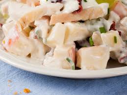 Il polpo con patate è un secondo piatto di pesce squisito! Insalata Cremosa Di Pollo E Patate Ricette Semplice E Saporita