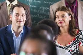 Alexander de croo is sinds het vertrek van vincent van quickenborne naar kortijk vicepremier en minister voor pensioenen. Alexander De Croo Signs A New Cooperation Programme With Benin Alexander De Croo