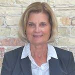 Mary Hosley's Instagram, Twitter & Facebook