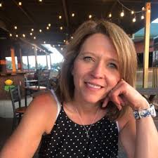 Lori Hatfield (@lori1021)