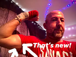 Young athletes achieving physique goals with personal trainer