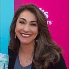 Jennifer Poyner's Instagram, Twitter & Facebook