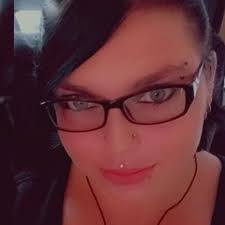 Shelby Hammond's Instagram, Twitter & Facebook