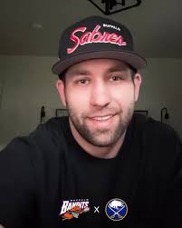 Good luck to the @nllbandits in the NLL Finals! 👊