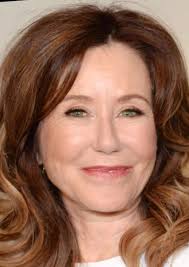 Fan Casting Mary McDonnell as Barbara Eileen Gordon in Batman