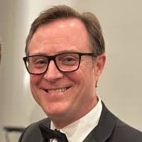 Christopher Everson's Instagram, Twitter & Facebook