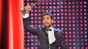 Sein vater stammt ursprünglich aus tunesien und ist ein programmierer. Elyas M Barek Susannahohensinn