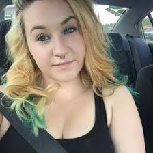 Emily Bradshaw (emilyxbradshaw)