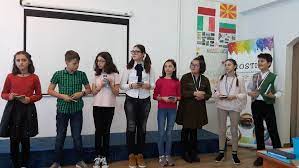 Școala gimnazială „alexandru cel bun din iași. TradiÈ›ia ContinuÄƒ La È™coala Alexandru Cel Bun DeÈ™teptarea Ziarul BacÄƒului